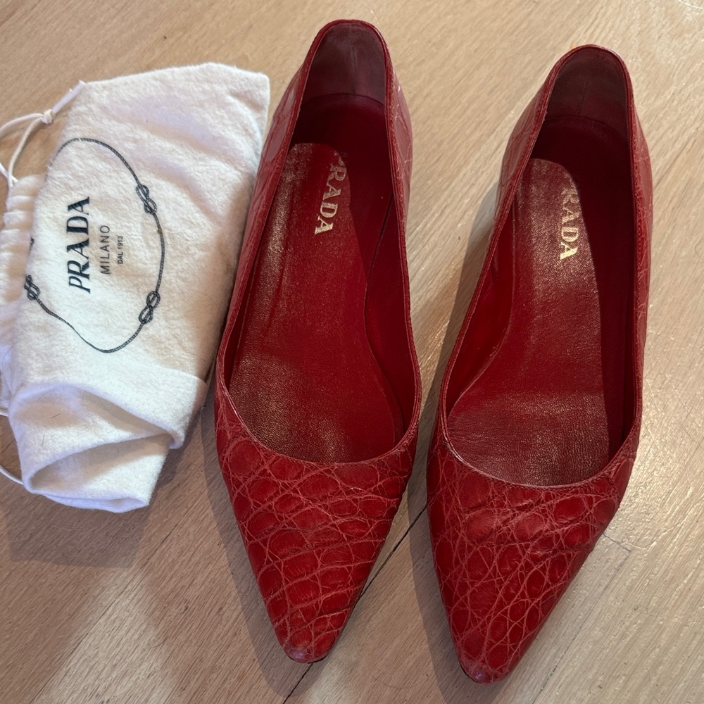 Prada Red Croc-Effect Pointed Toe Flats - Picture 1 of 11